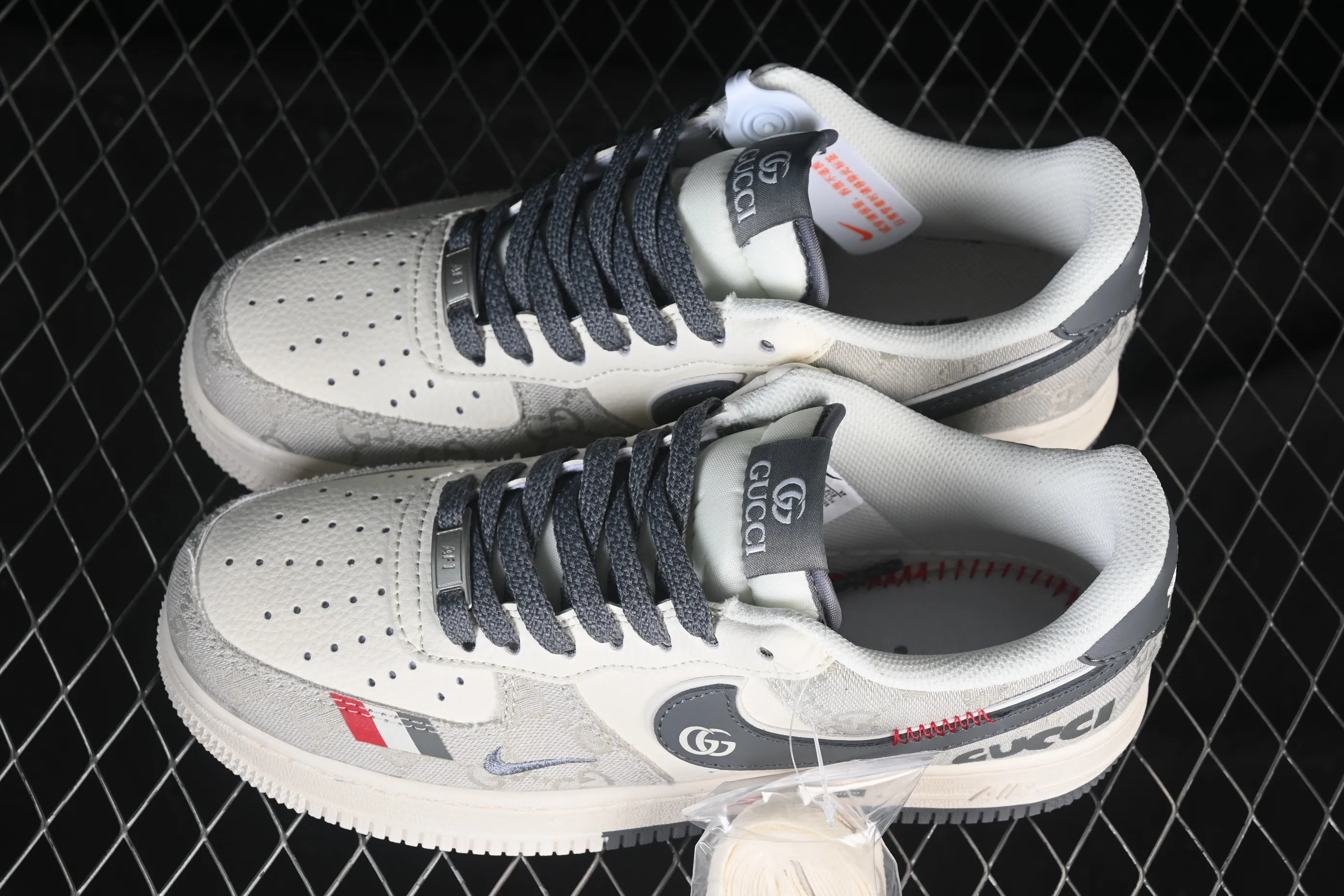 All categories Nk Air Force 1 Air Force series Nk Air Force 1 Low Air Force low top Nike Air Force 1'07 Low Dior joint pattern beige gray red Air Force 1 low top casual sneakers MZ9588-808
